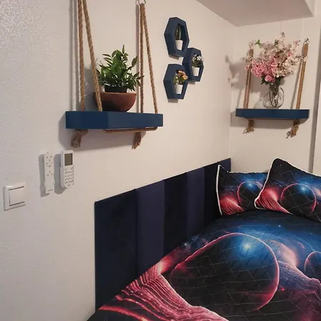 Coco S Locos 1st Coastline Apartment *